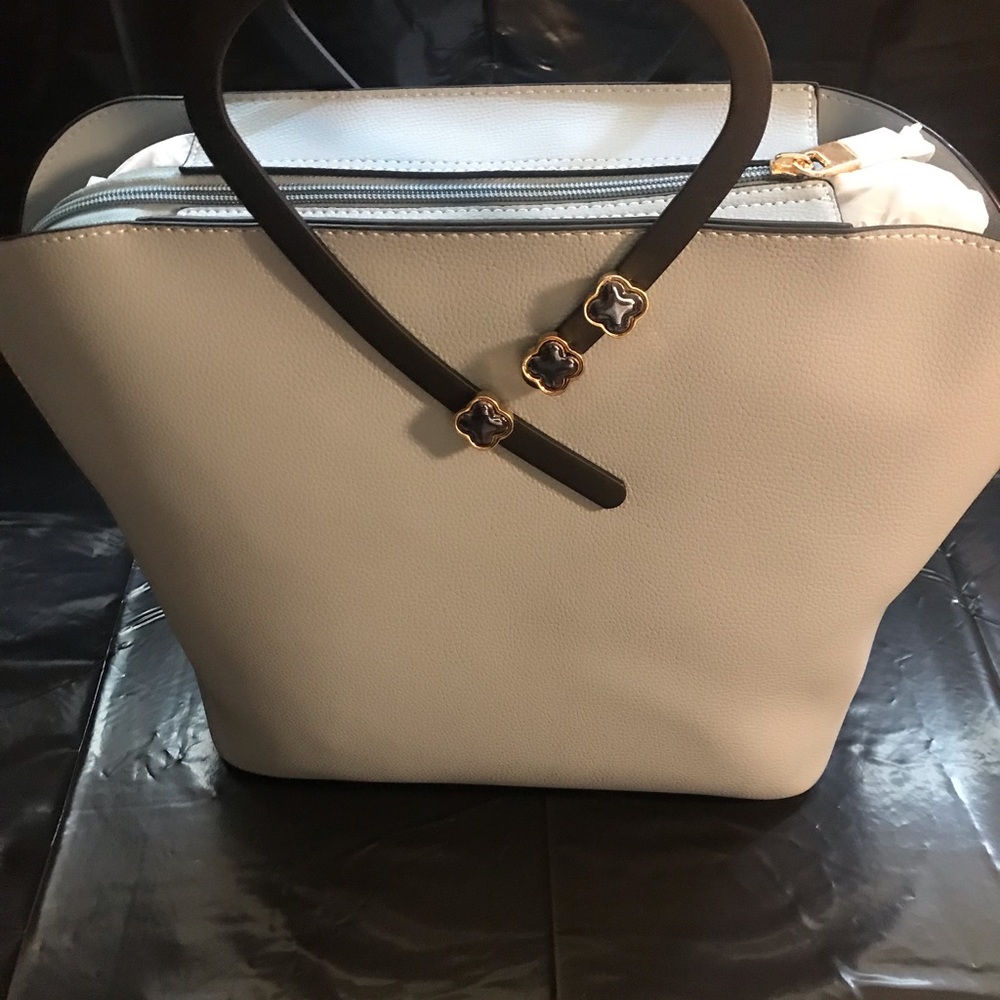Ladies Vegan Handbag Republic